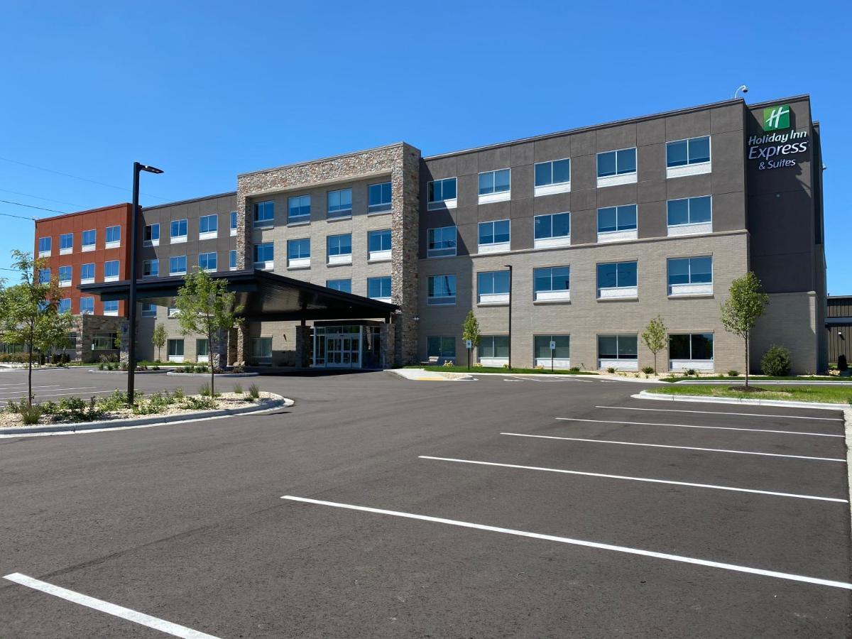 Holiday Inn Express & Suites - Madison West - Middleton By Ihg Zewnętrze zdjęcie