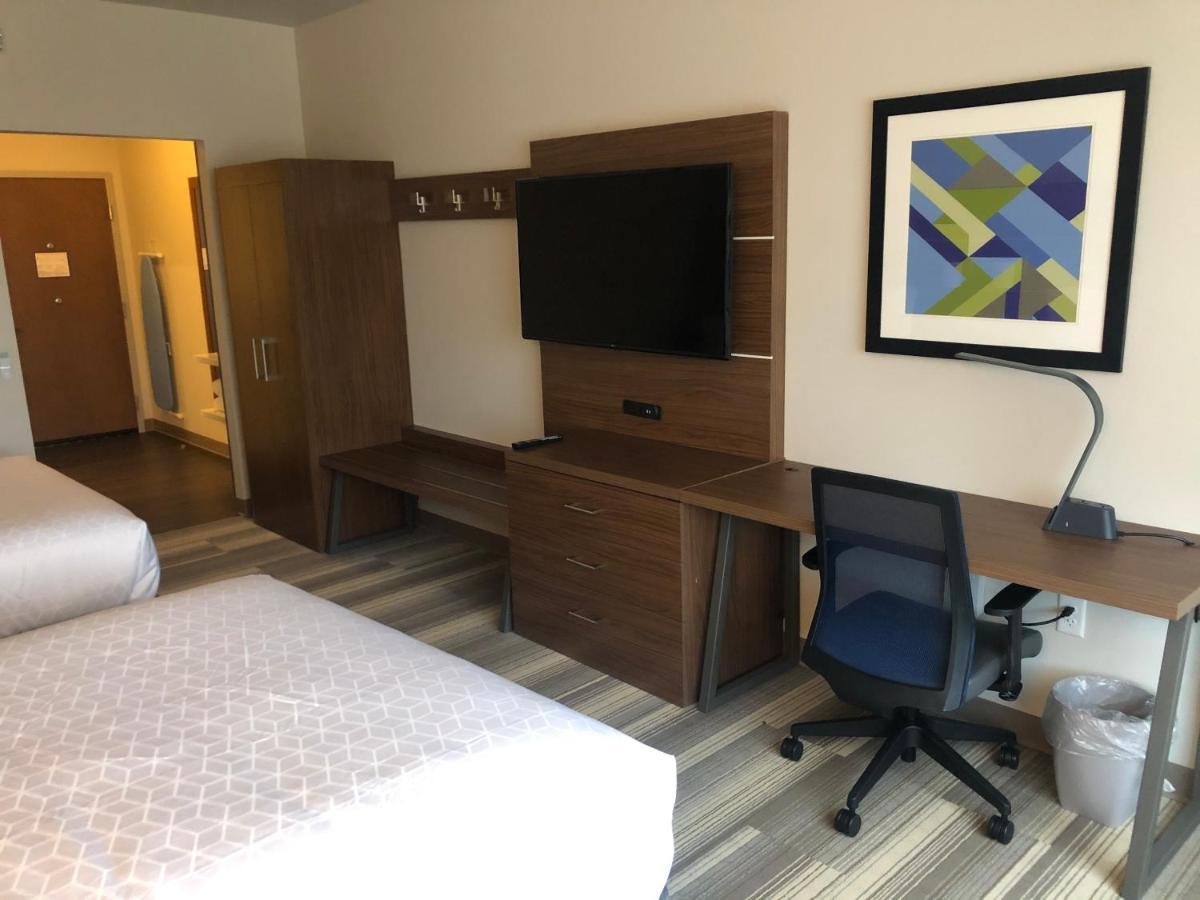 Holiday Inn Express & Suites - Madison West - Middleton By Ihg Zewnętrze zdjęcie